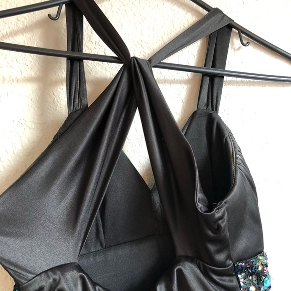 Full Length Prom Dress With Bedazzled Waist - Picture 5 of 7